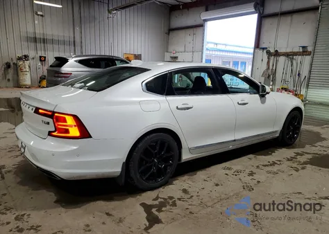 2018 Volvo S90 T6 Inscription z USA, uszkodzony, nr VIN LVY992ML8JP007325